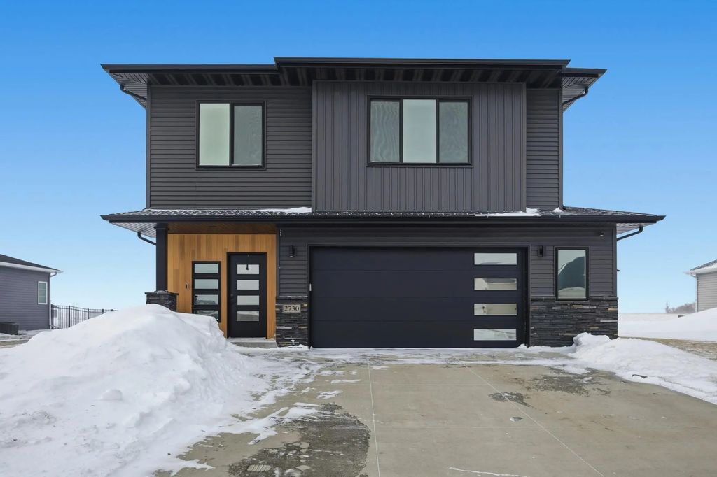 2730 14th Street W, West Fargo
