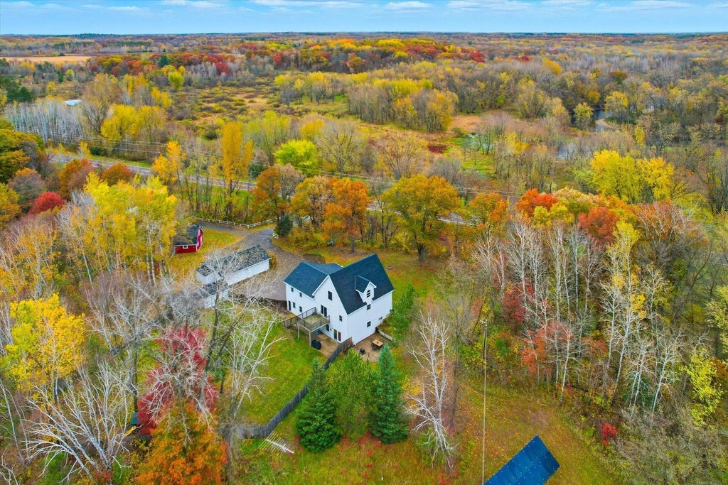 33814 Walbo Drive Nw, Cambridge