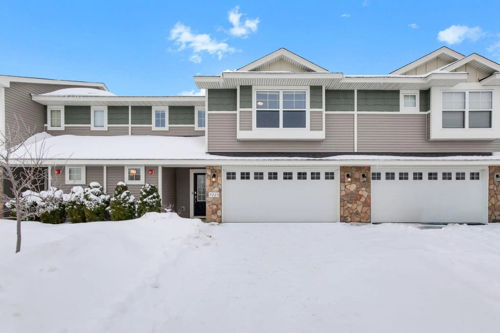 7225 Bay Drive, Lino Lakes