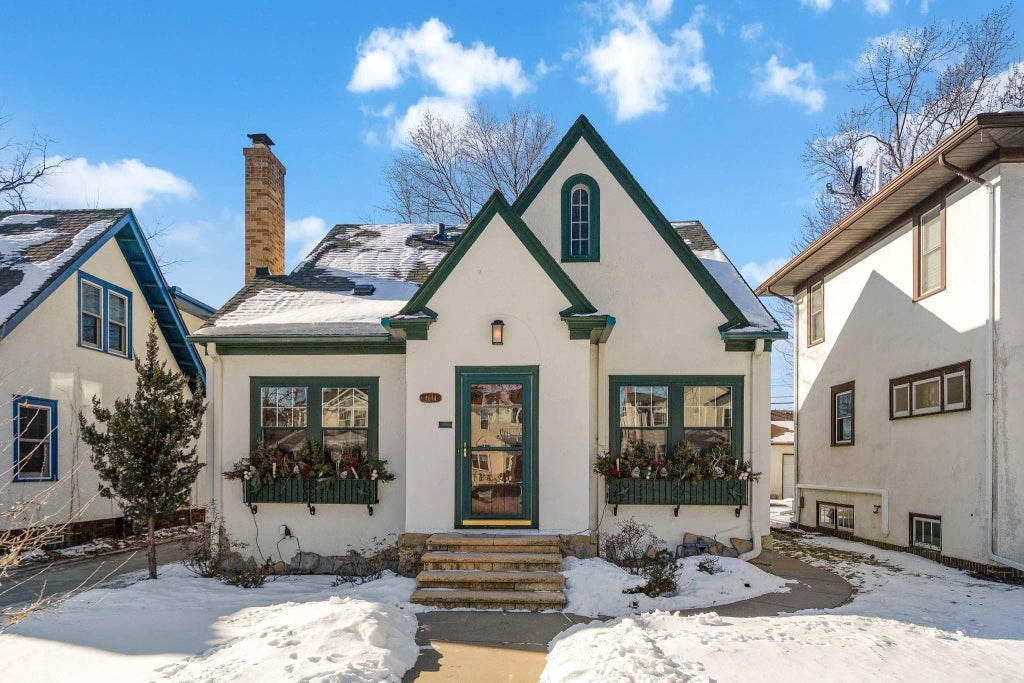 4644 Ewing Avenue S, Minneapolis