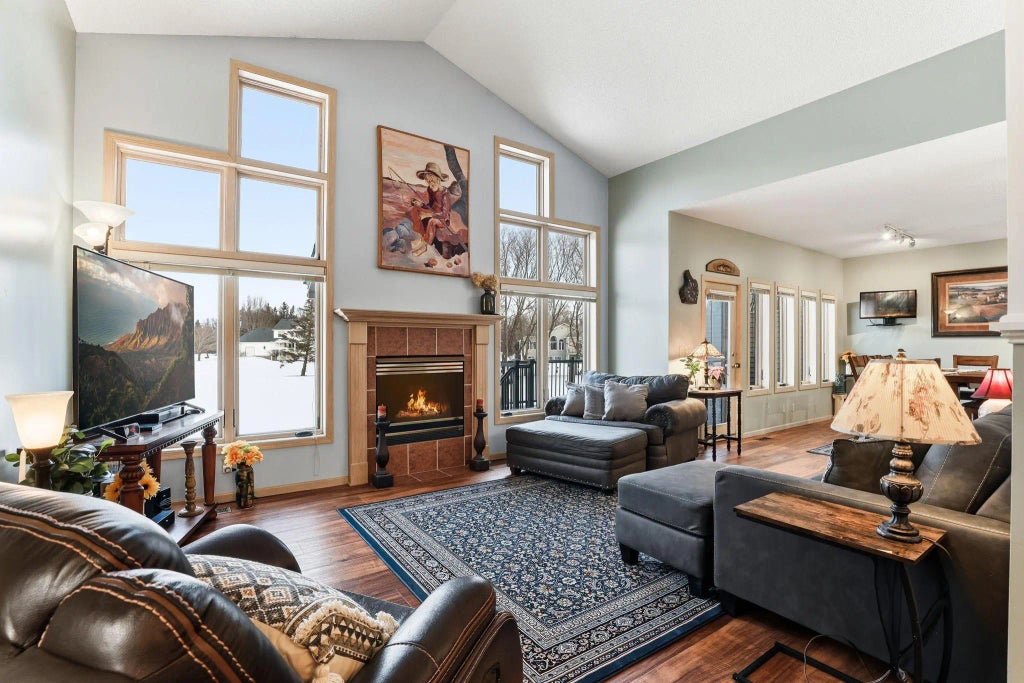 16911 Iodine Street Nw, Ramsey