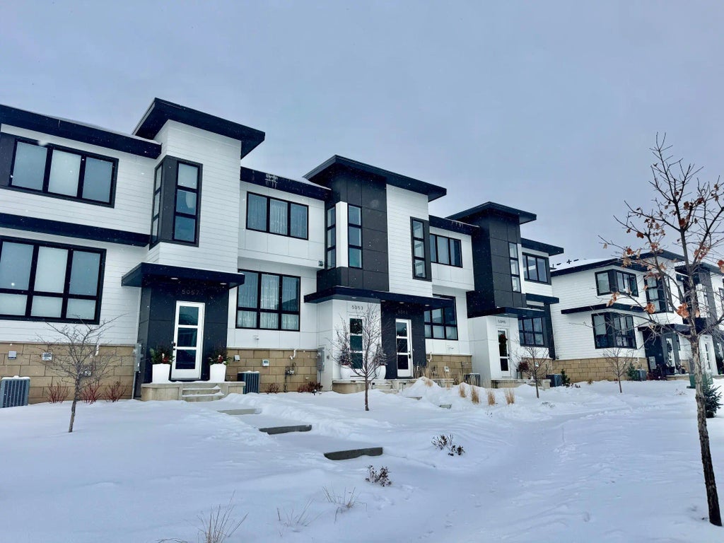 5049 161st Street W, Lakeville