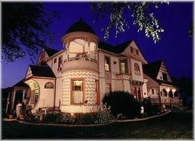 708 Parkway Avenue S, Lanesboro