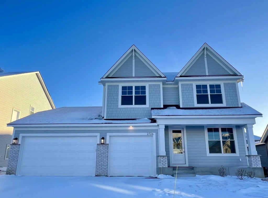 2726 Kensington Avenue Ne, St Michael