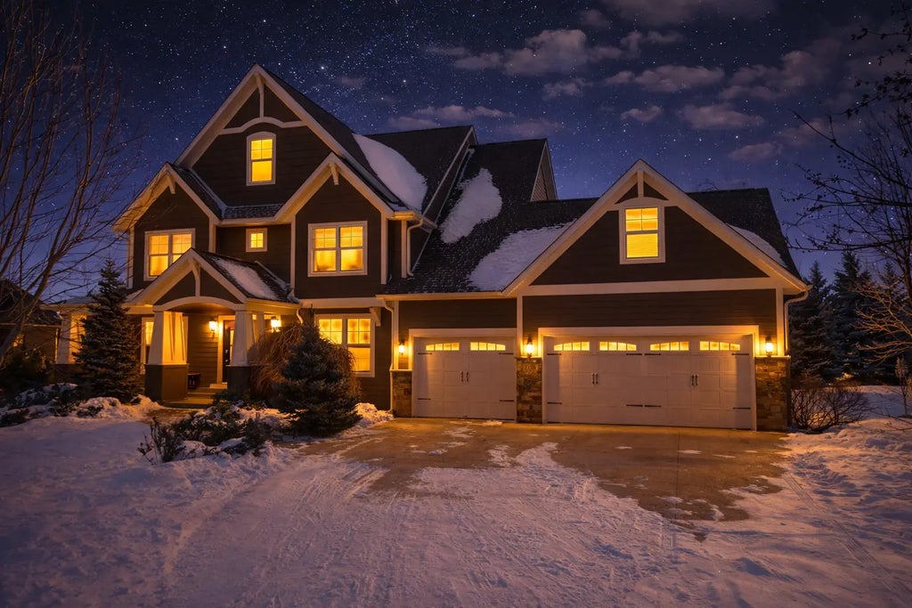 2195 Lake Harrison Road, Chanhassen