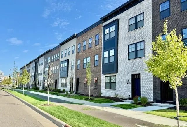 909 Mount Curve Boulevard I, Saint Paul