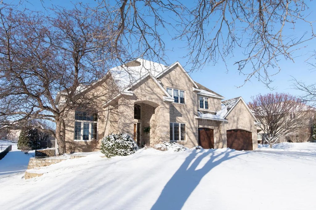 12610 42nd Place N, Plymouth