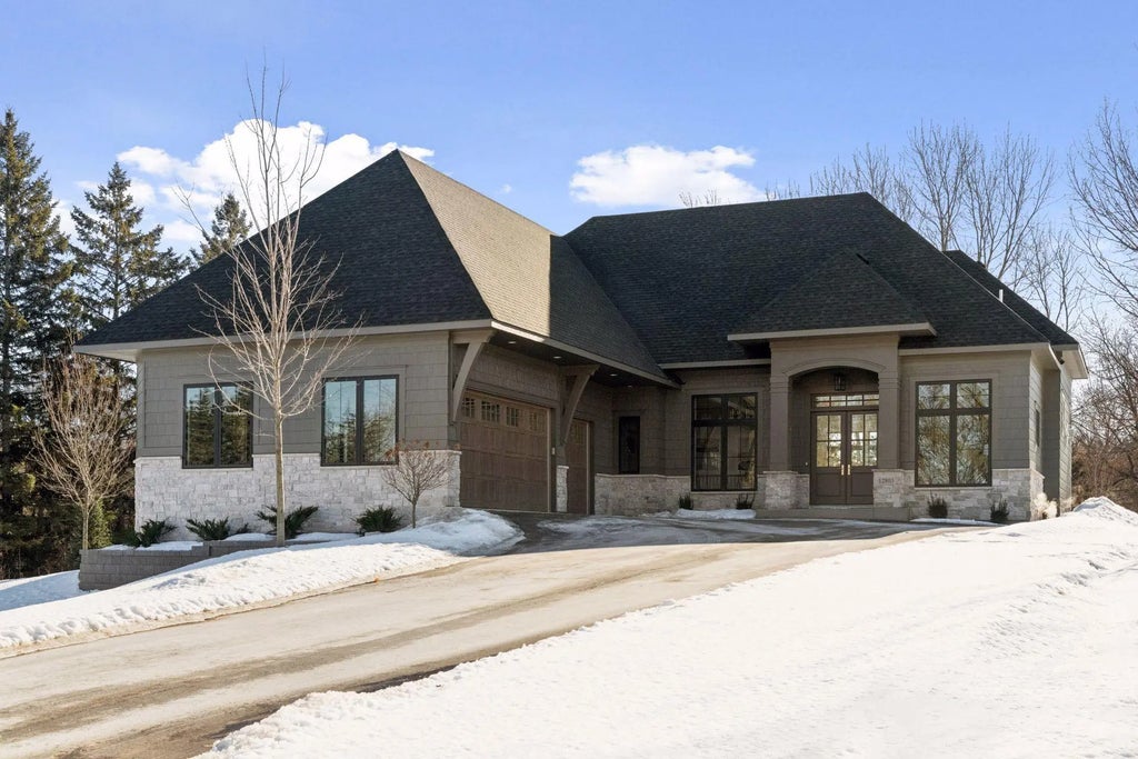 12803 Woodhaven Place, Minnetonka