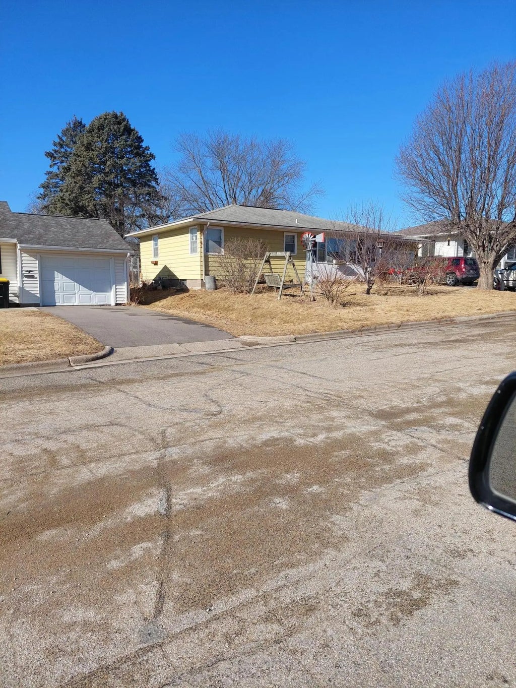 309 N Badger Street, Caledonia