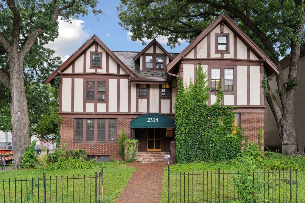 2318 1st Avenue, Minneapolis
