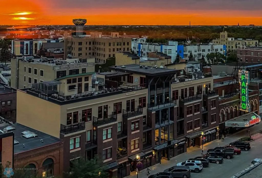 300 Broadway N 305, Fargo