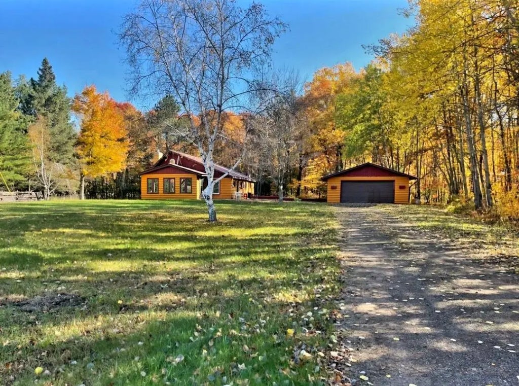 26870 Fairgrounds Road, Webster