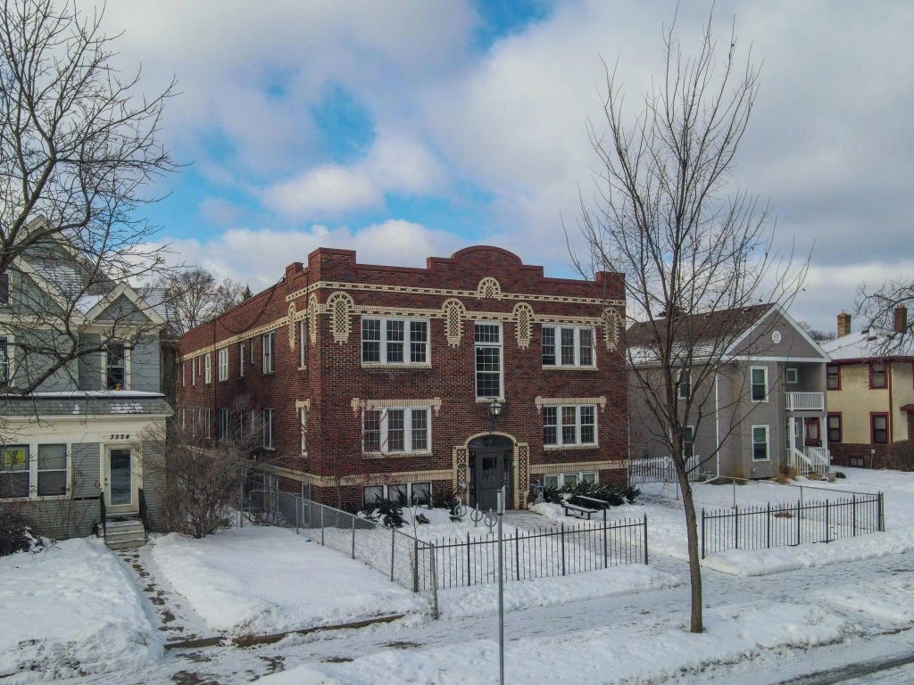 3220 Blaisdell Avenue, Minneapolis