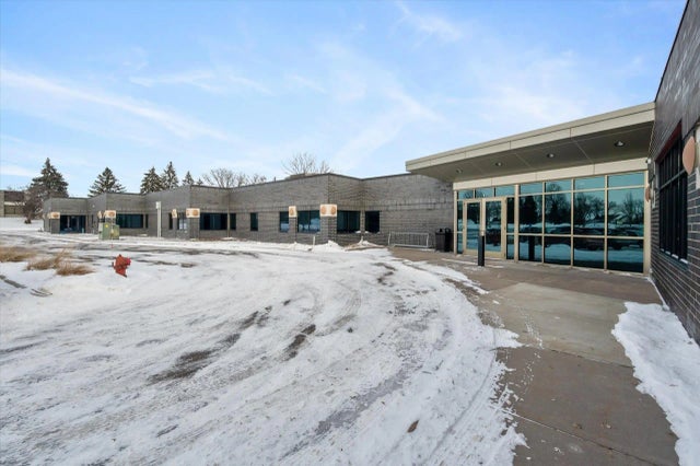 3500 Federal Drive, Eagan