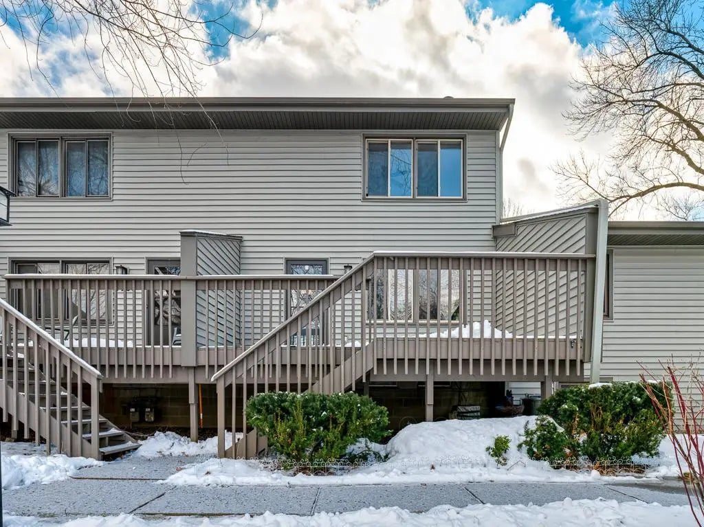 1470 Arden View Drive, Arden Hills