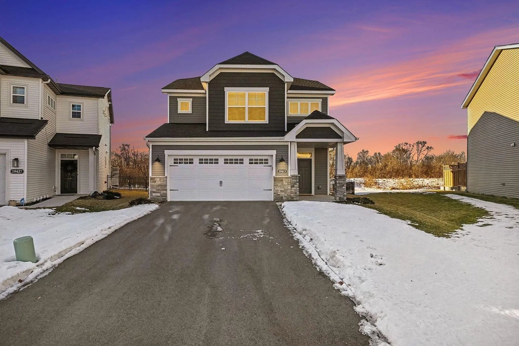 19413 Crystal Terrace, Farmington