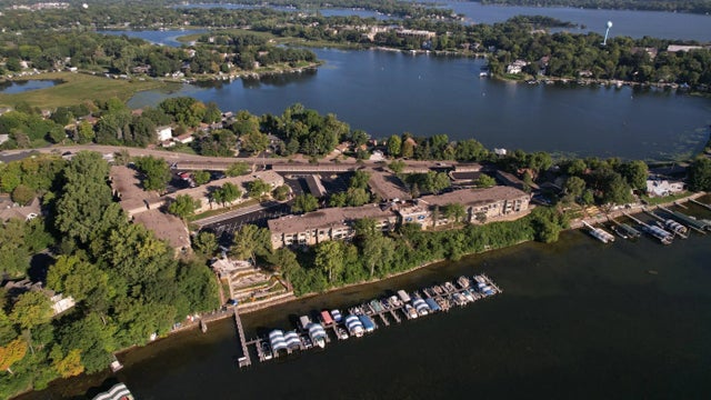 4387 Wilshire Boulevard 307, Mound