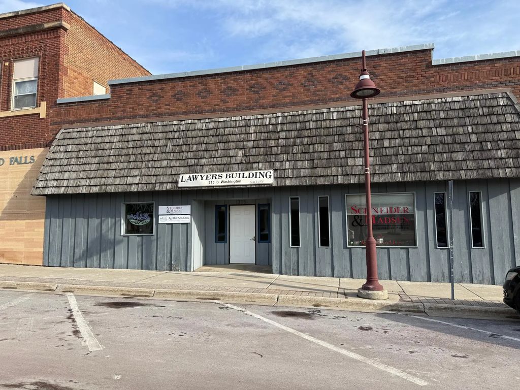 315 S Washington Street, Redwood Falls