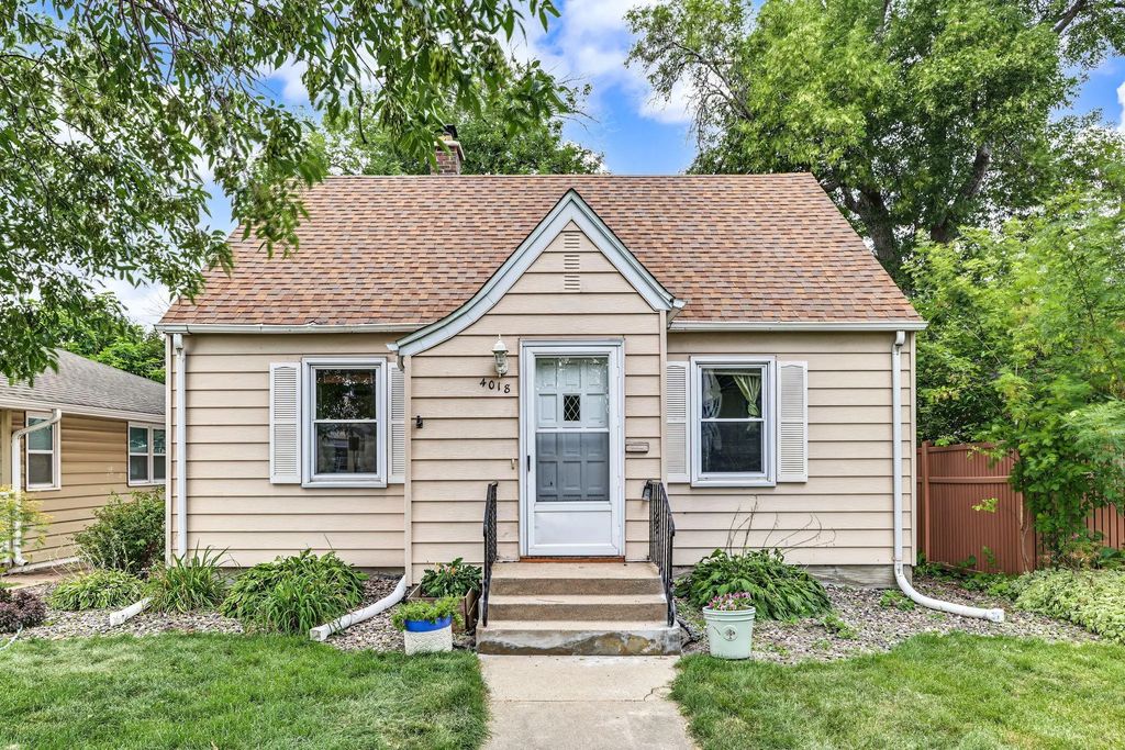 4018 Monroe Street Ne, Columbia Heights