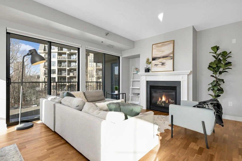 317 Groveland Avenue 305, Minneapolis