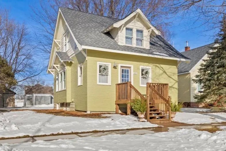 405 W Baker Street, Arlington