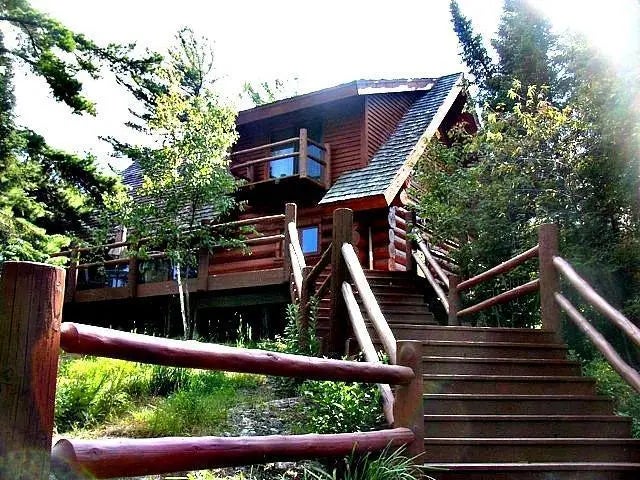 2450 Keyes Island, International Falls