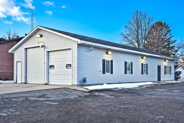 316 Highway Avenue S, Blooming Prairie