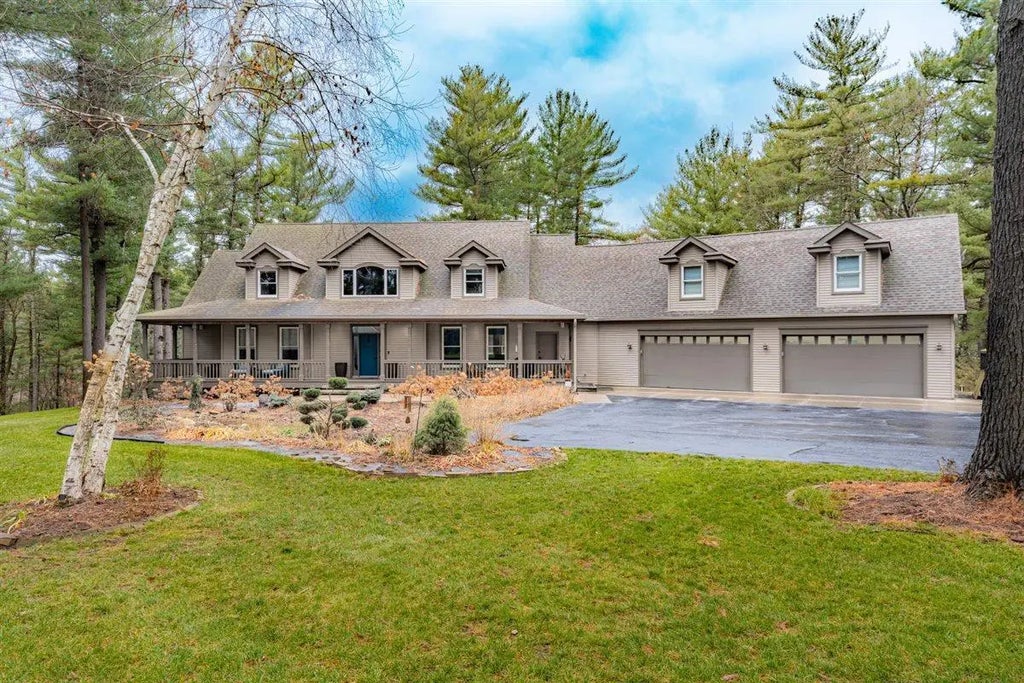 1972 62nd Street, Somerset