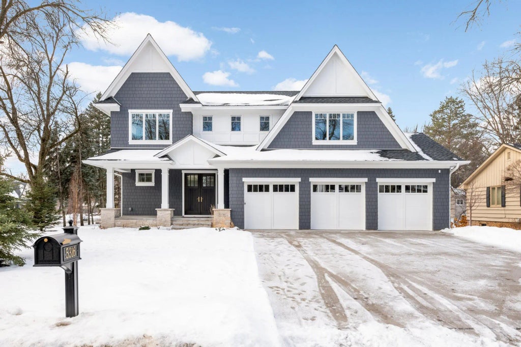 5316 Highwood Drive W, Edina