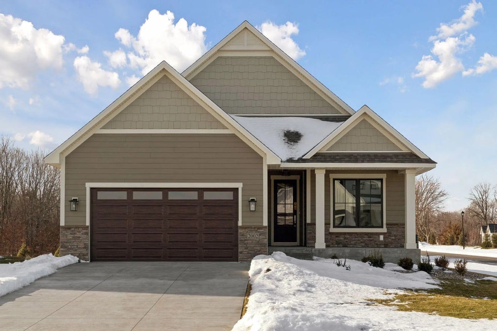 2002 Mulberry Lane, Carver