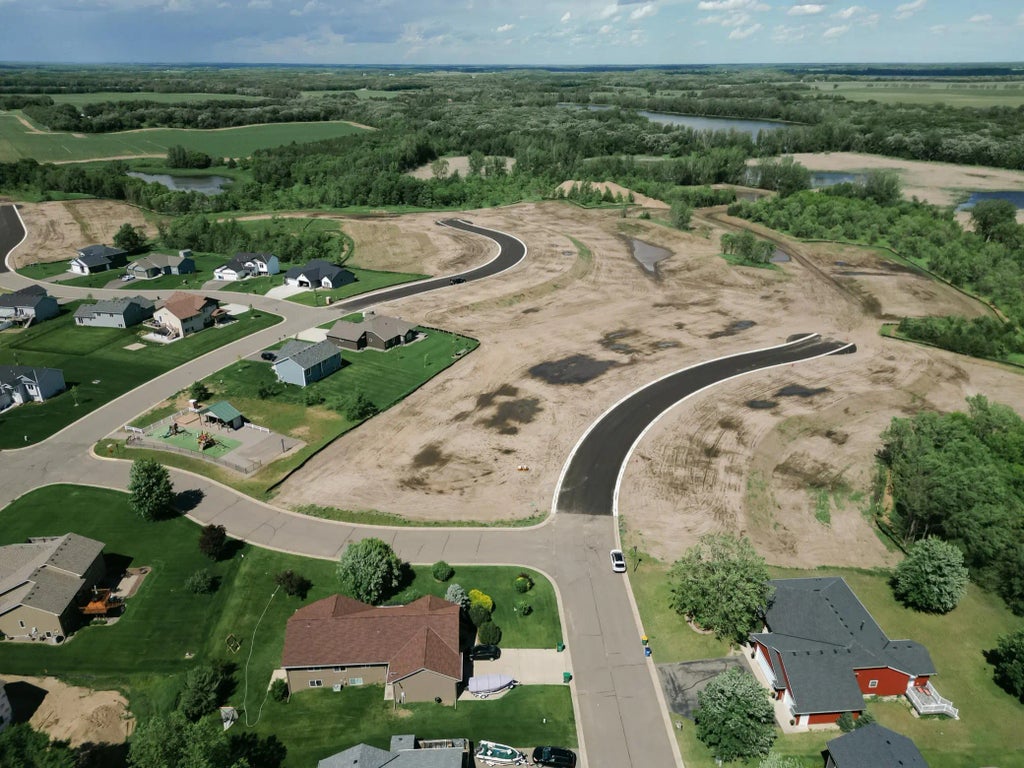 8255 Natures Edge Road, Clear Lake