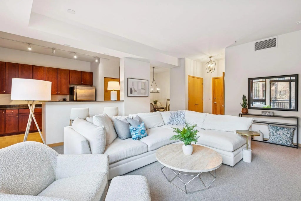 3707 Grand Way 213, Saint Louis Park