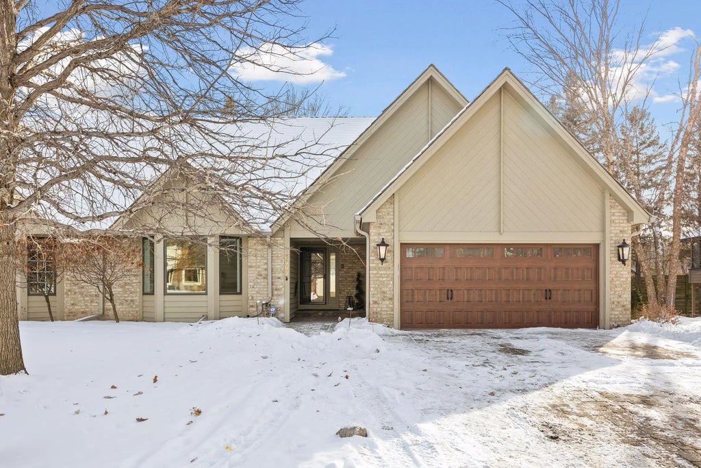 6507 Gleason Court, Edina
