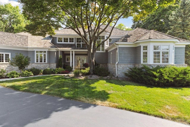 45 Gideons Point Road, Tonka Bay