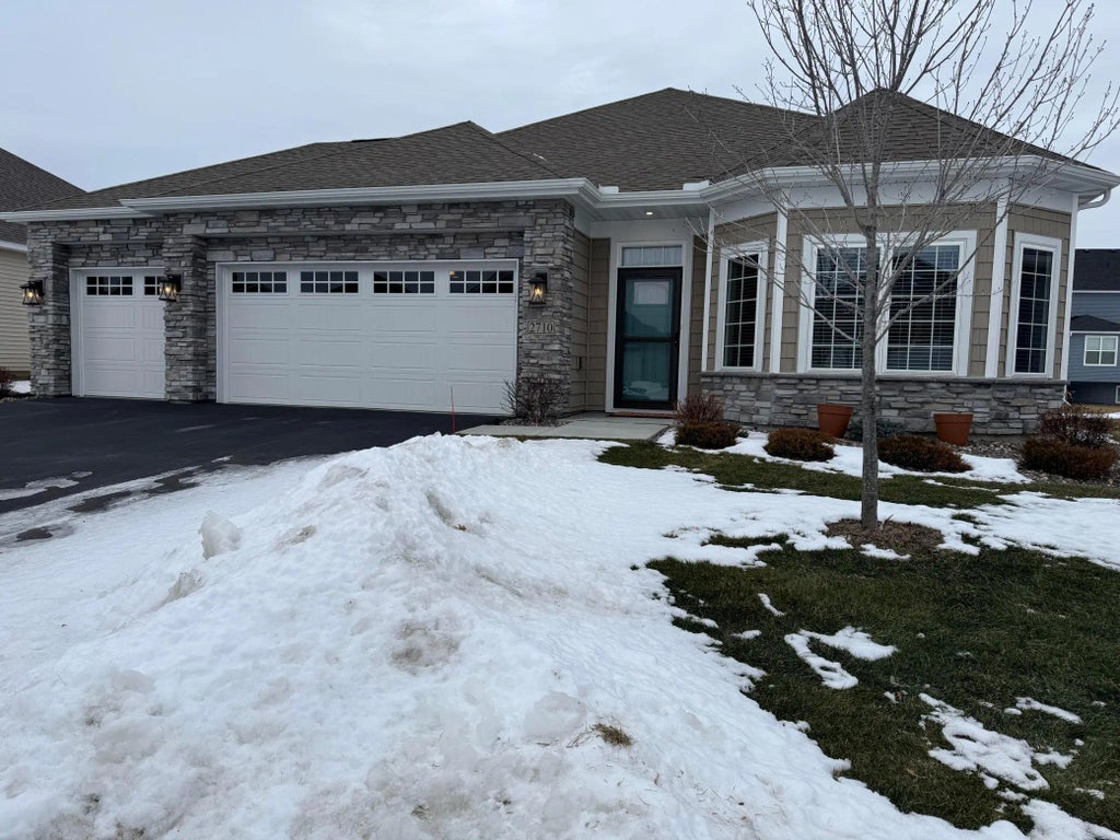 2710 Kama Avenue Ne, St Michael