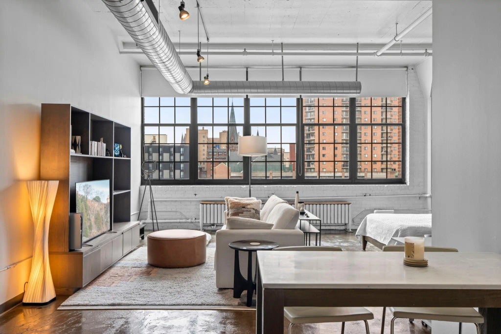 500 Robert Street N 408, Saint Paul