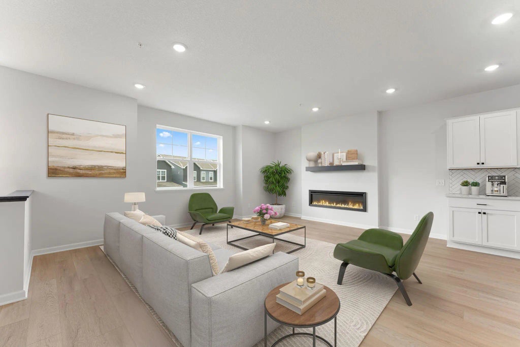 2906 Kepler Avenue Ne, St Michael