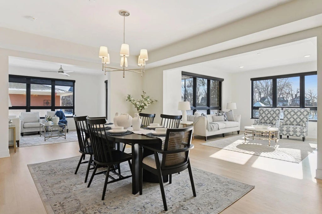 222 Ferndale Road S #105, Wayzata