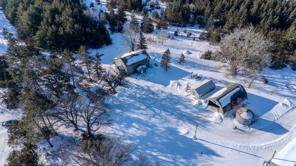 21301 Haven Road, Little Falls