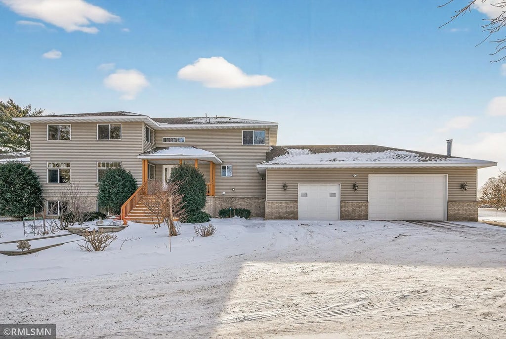 4057 Highland Avenue, White Bear Lake