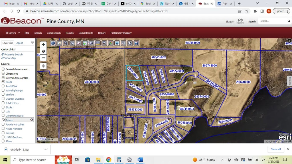 Mid-river Road, Pine City