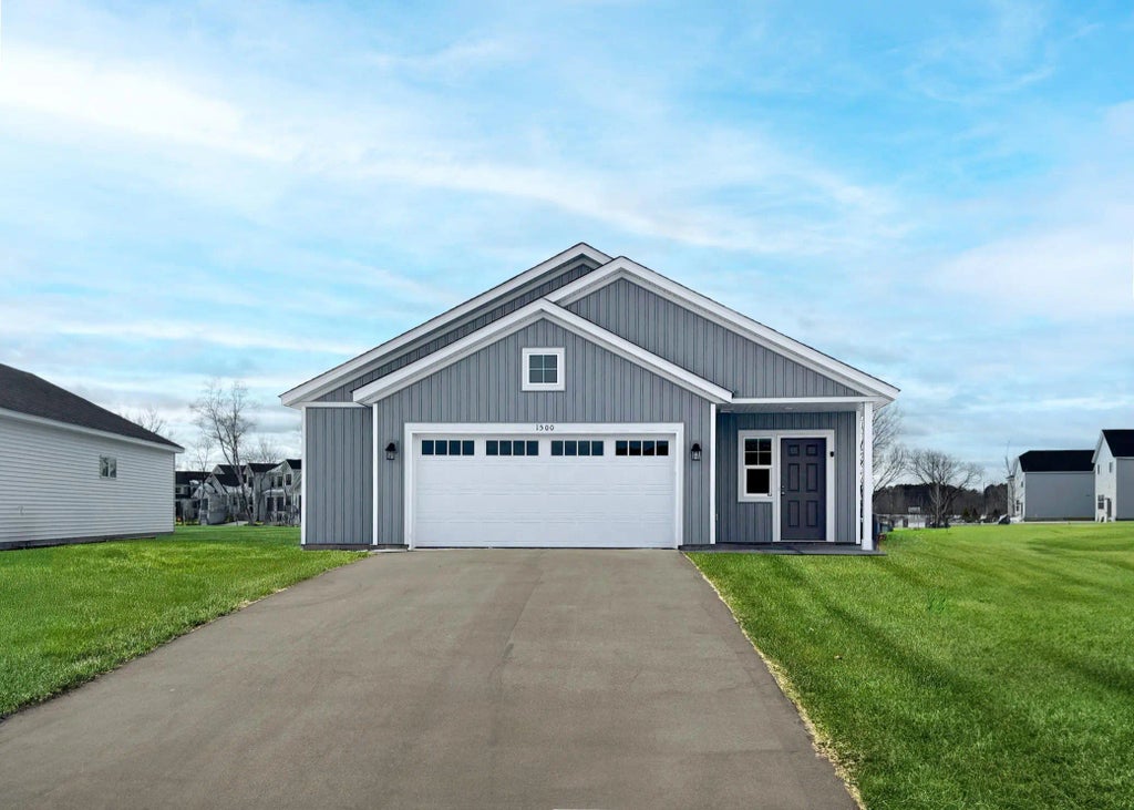 1516 Meadows Drive Ne, East Bethel