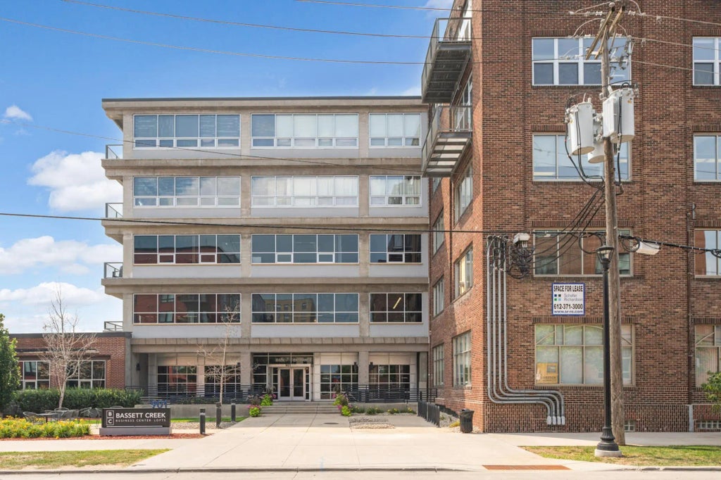 901 N 3rd Street 404, Minneapolis