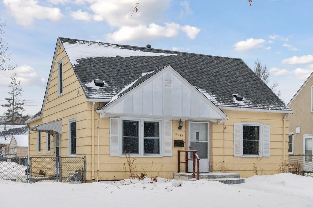 5143 Knox Avenue N, Minneapolis