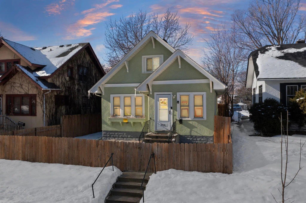 3315 Newton Avenue N, Minneapolis