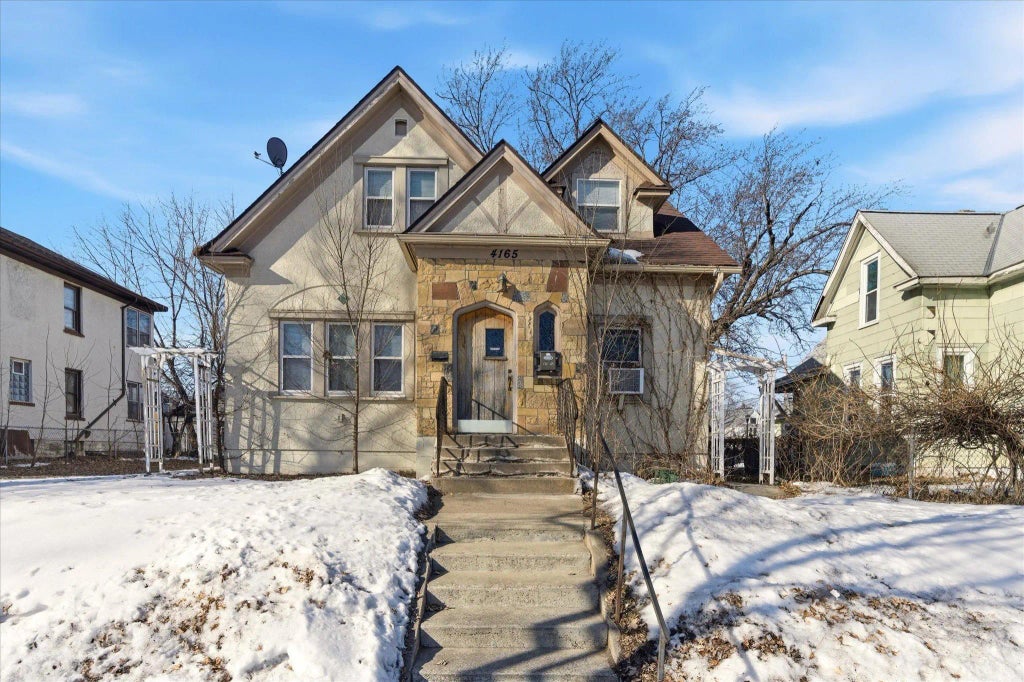 4165 Aldrich Avenue N, Minneapolis