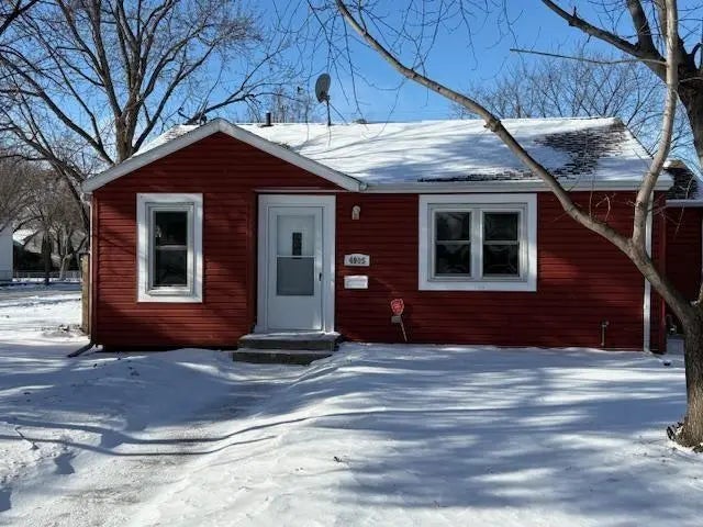 4905 Dupont Avenue N, Minneapolis