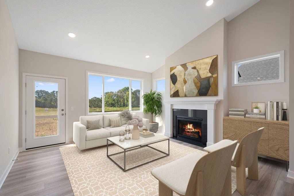 2120 Ridgepointe Drive, Hastings