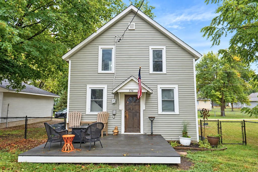 530 4th Street, Green Isle