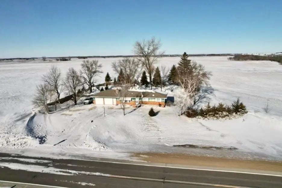 702 Dakota Avenue, Hoffman